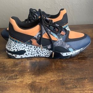 Steven Madden Sneakers